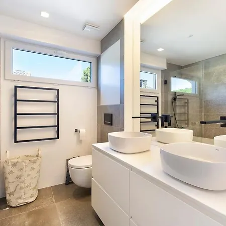 Rosario Pool * Κασκαΐς