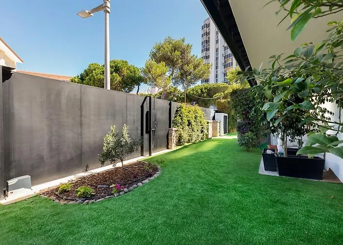 Vila Rosario Pool Cascais