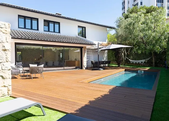 Rosario Pool Villa