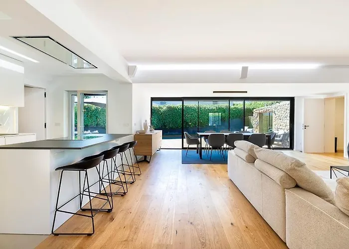 Rosario Pool * 卡斯凯什